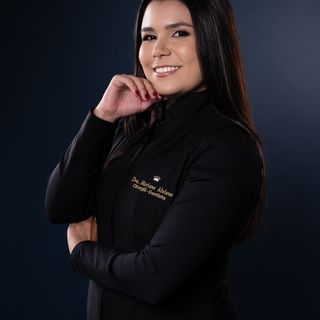 Mariane Alviene, Dentista Brasília