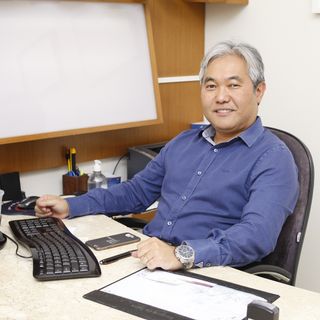 Ampliar imagem: Osmar Yoshiyuki Sigueoka, Reumatologista Apucarana