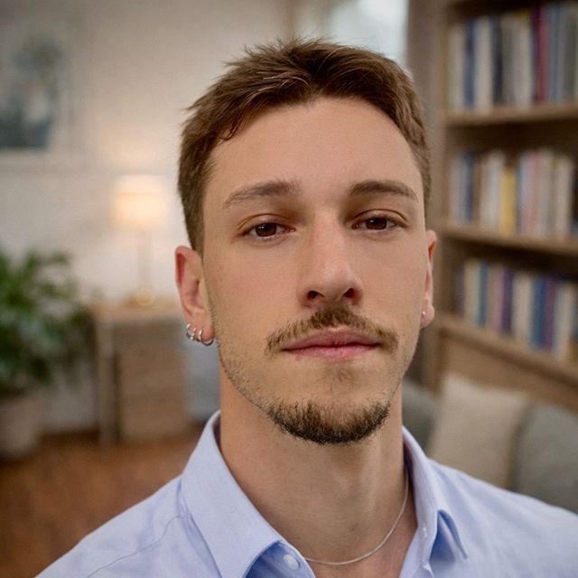 Felipe  Augusto Barbosa Biscaia, Psicólogo Curitiba