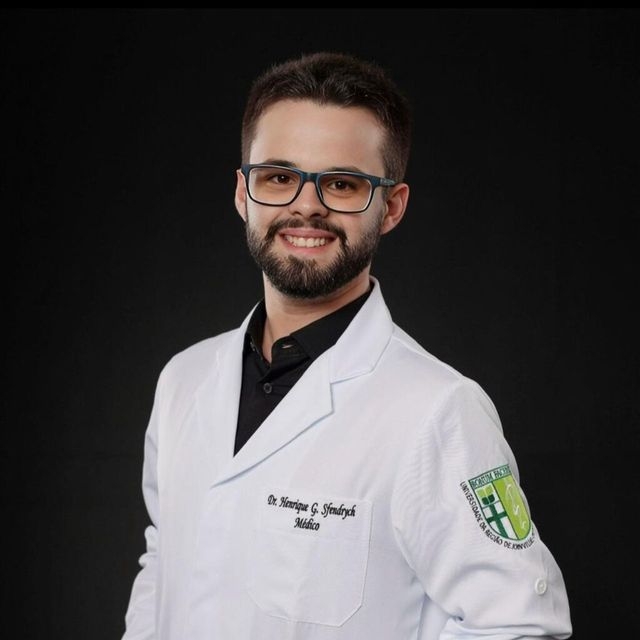 Henrique Gonçalves Sfendrych, Médico clínico geral Joinville