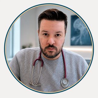 Rafael William  Souza, Neurologista Arapongas