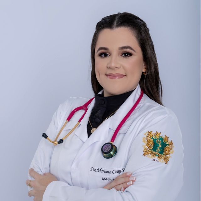 Mariana  Couy Silva, Médico clínico geral Nova Viçosa