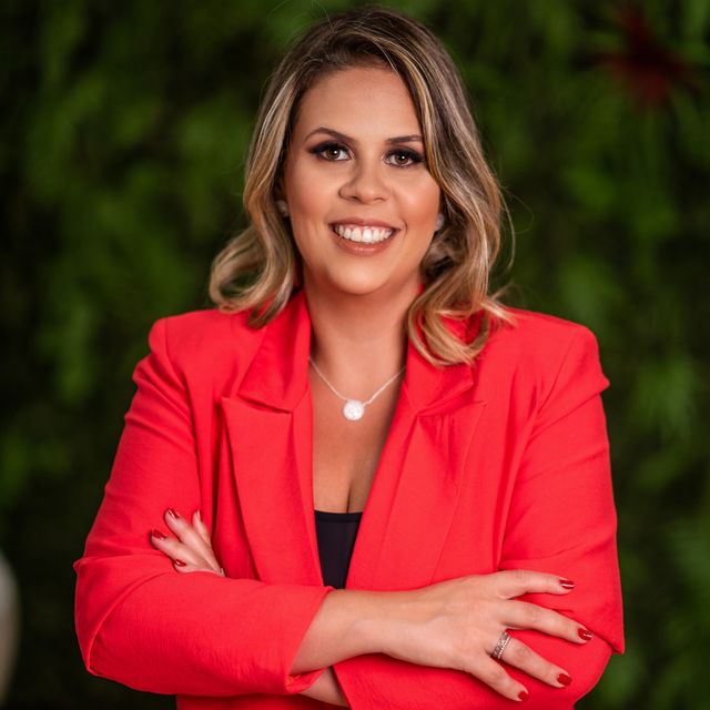 Talita Cruz, Coloproctologista Atibaia