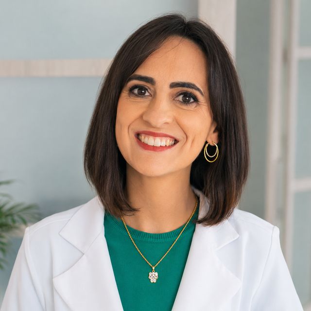 Aline Matos, Ginecologista Curitiba