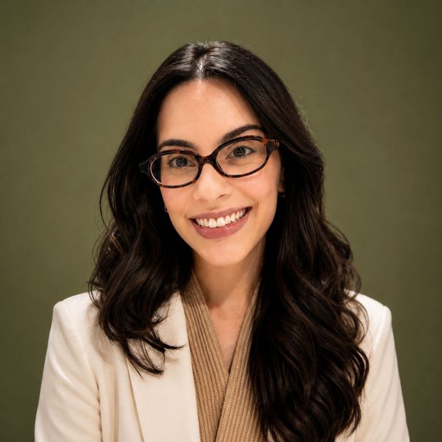 Maria Fernanda Barbosa de Medeiros, Especialista em Clínica Médica Natal
