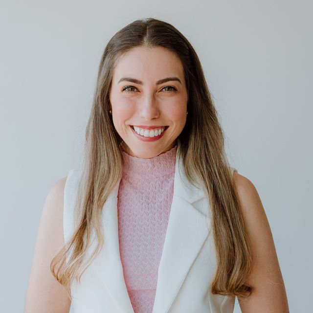 Nicole Amadeu, Otorrino Castro