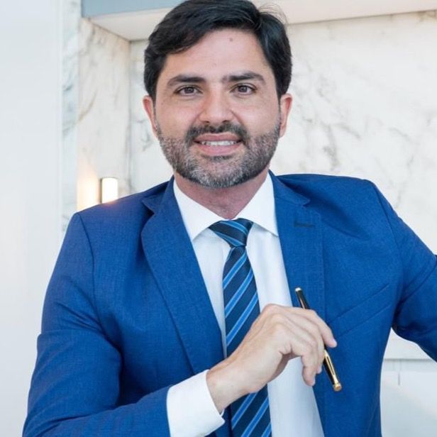 Alfredo Basto, Médico clínico geral Recife