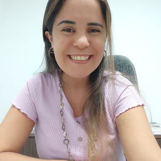 Dra. Maria Fernanda Neves