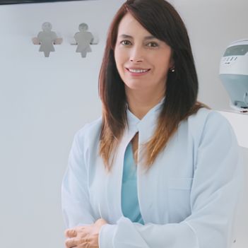 Lupe Milena Rueda Mendez, Odontólogo Bogotá
