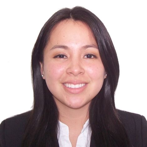 Daniella Inés Céspedes Martínez, Dentista Pucallpa