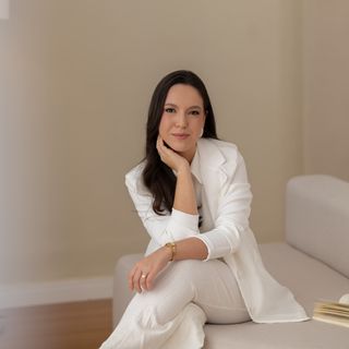Karine Rocha, Gastroenterologista Rio de Janeiro