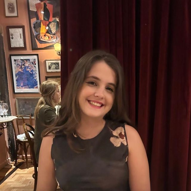 Luiza Marins Gobato, Psiquiatra Niterói