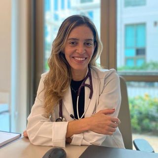 Ampliar imagem: Roberta Paola de Lima Dibo, Alergista Rio de Janeiro
