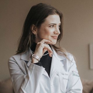 Dra. Karine V. Goncalves de Oliveira