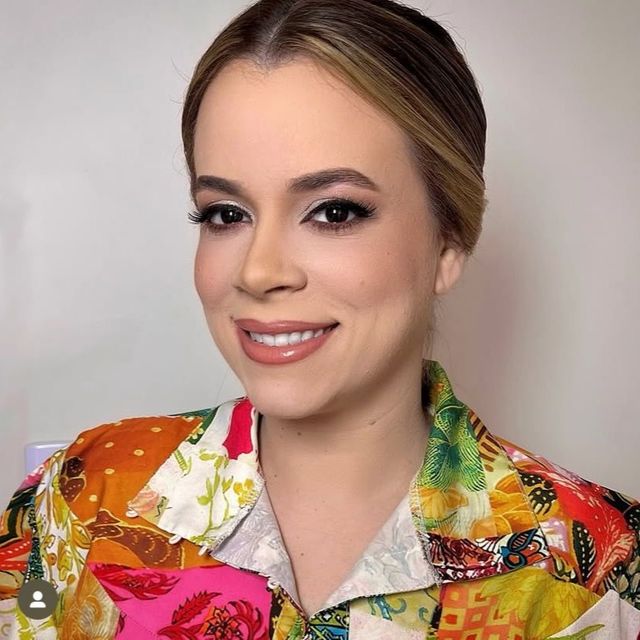 Milena Amorim de Souza, Oftalmologista Campina Grande