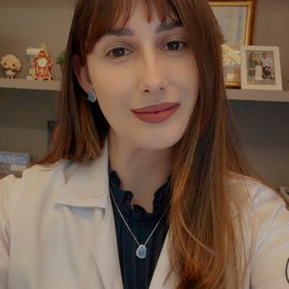 Isabela Passacantilli Vinha, Dermatologista Orlândia