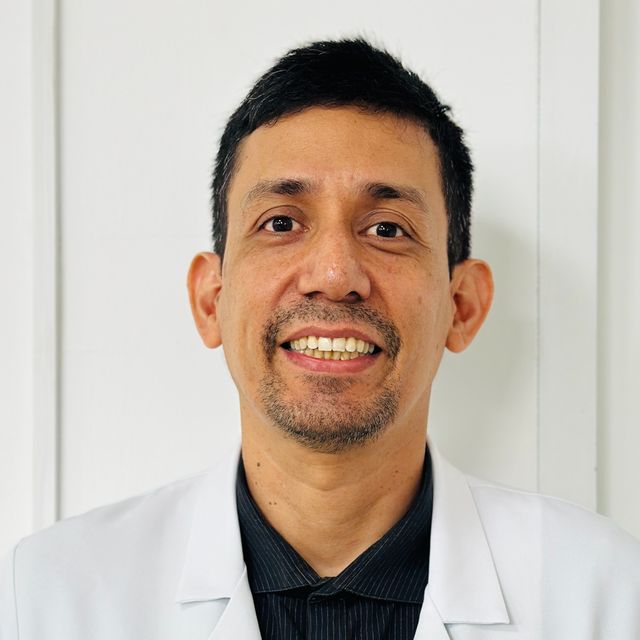 Hector Flores Nakandakare
