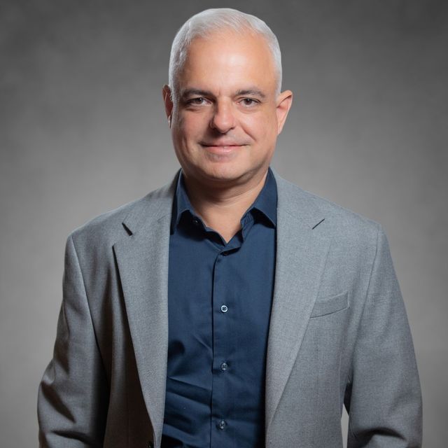 Luis Carlos Fecchio de Arruda, Gastroenterologista Cotia