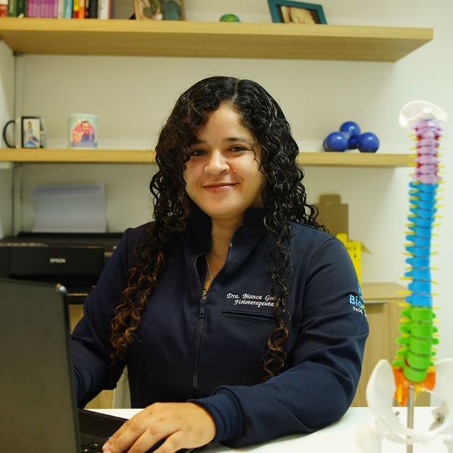Bianca  Gomes Alves, Fisioterapeuta Maceió