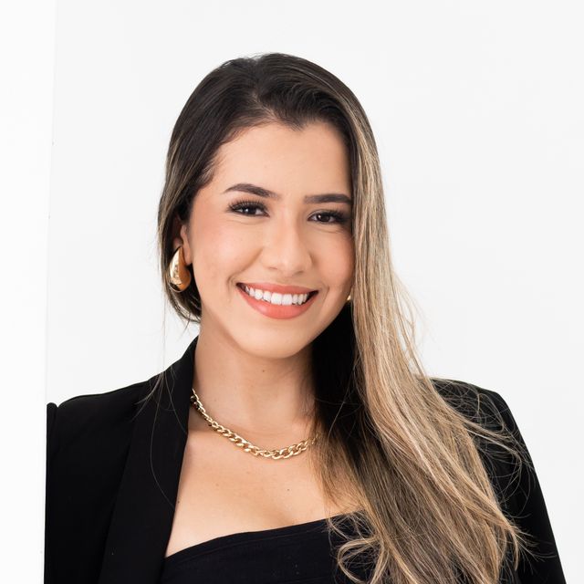 Julia Maesse, Dentista Florianópolis