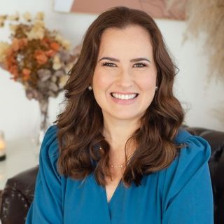 Ampliar imagem: Renata Quinhones, Dentista Rio de Janeiro