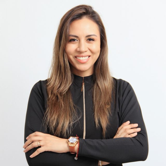 Kristel Santa Cruz Ortega, Dentista Surco