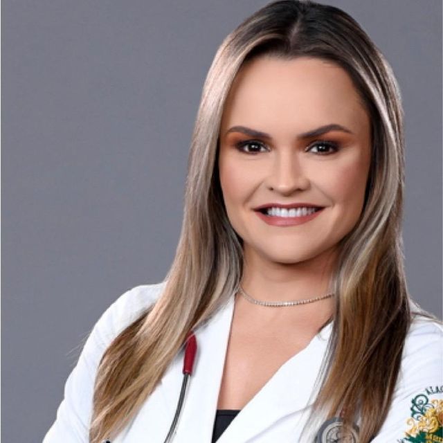 Yone Possari, Médico clínico geral Salvador