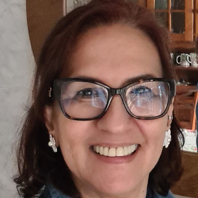 Lália Dayse Farias de Oliveira, Psicanalista Rio de Janeiro