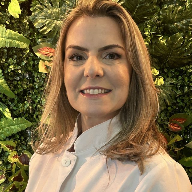 Cristina Szinavel, Nutricionista Porto Alegre