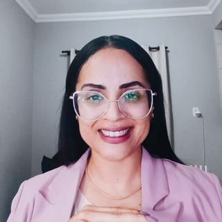 Ampliar imagem: Juliana Pereira Barbosa, Psicanalista Itapetinga