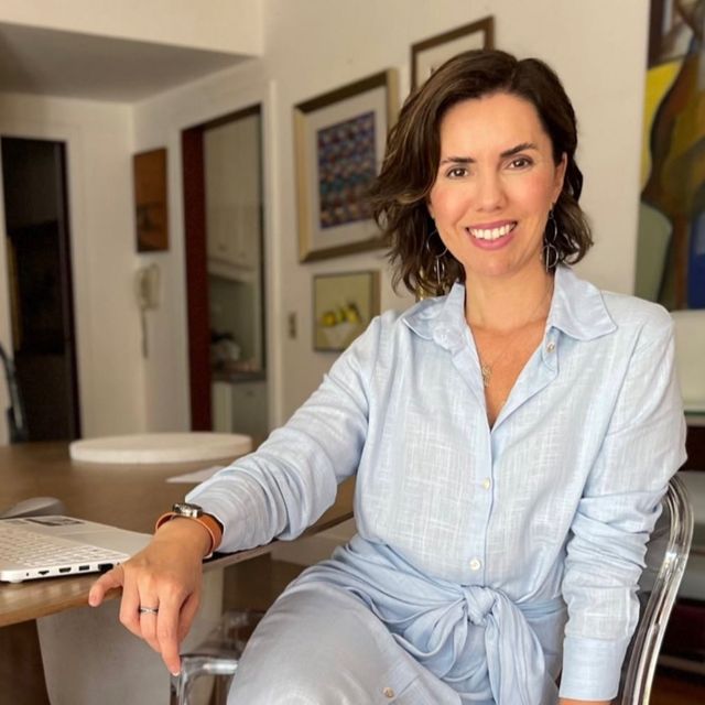 Bruna Bramorski Medeiros, Médico clínico geral Curitiba