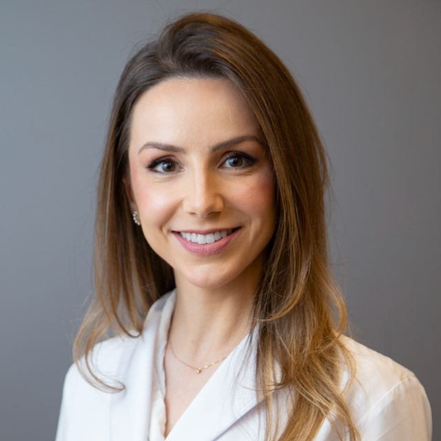 Liara Ceolin Poletto, Oftalmologista Porto Alegre