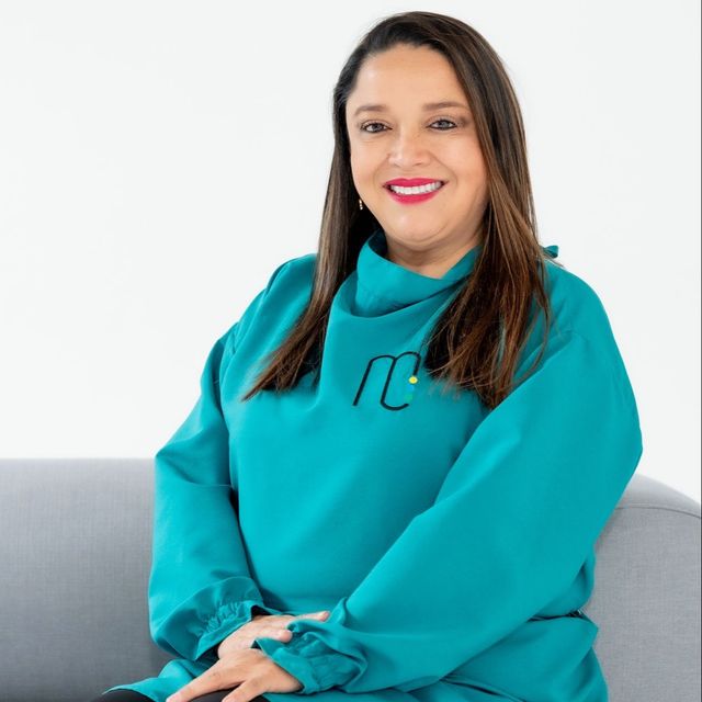 Martha Contreras, Odontólogo Bogotá