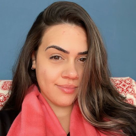 Letícia Manika Nogueira, Psicólogo Curitiba