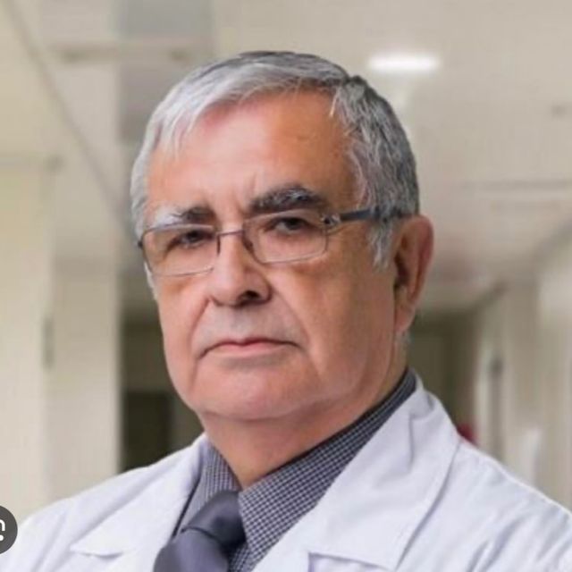 Manuel Juvenal Hernández Paredes, Otorrino Puerto Montt