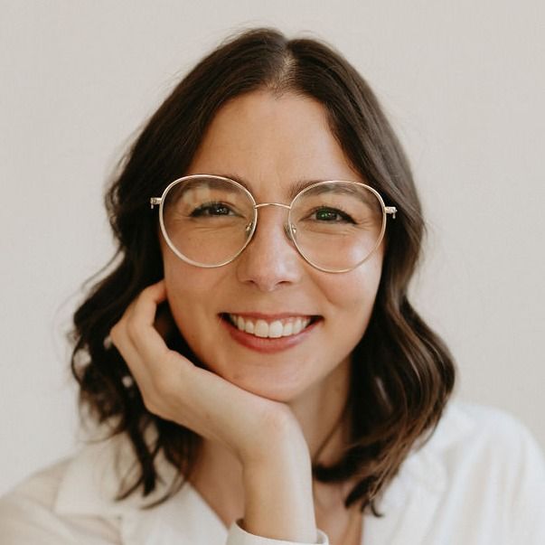 Laura Foresti Jimenez, Coloproctologista Porto Alegre