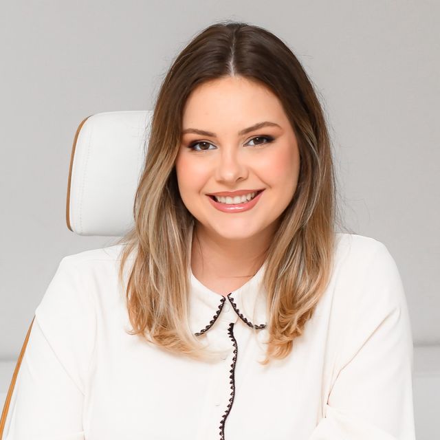 Mariana Geraldi Rodrigues Fressatti, Coloproctologista Botucatu