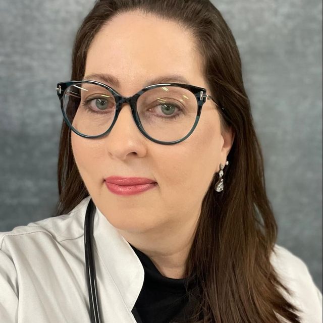 Luciana Mataro Pucci, Fisioterapeuta Campinas