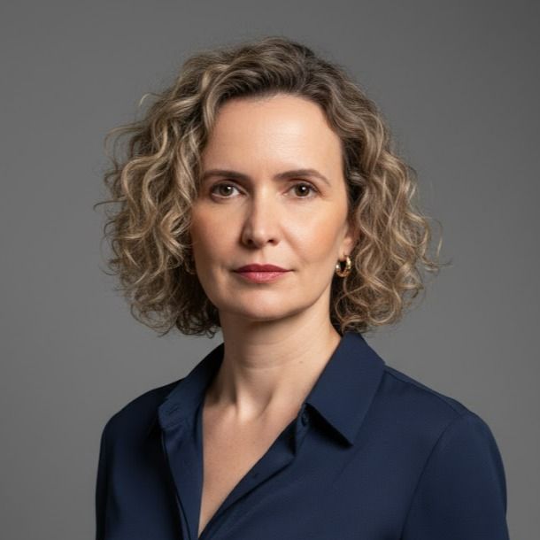 Arianna C. C. Milhomens, Psiquiatra Goiânia