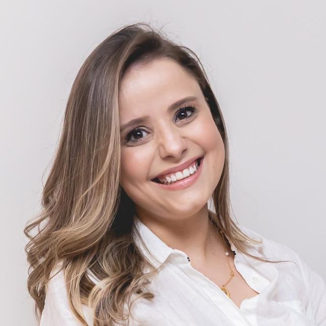 Luiza Fonseca Achao, Dentista Belo Horizonte