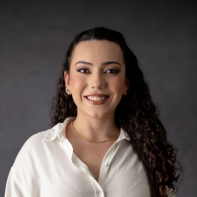Amanda  Vallinoto Silva de Araújo, Neurologista Belém do Pará