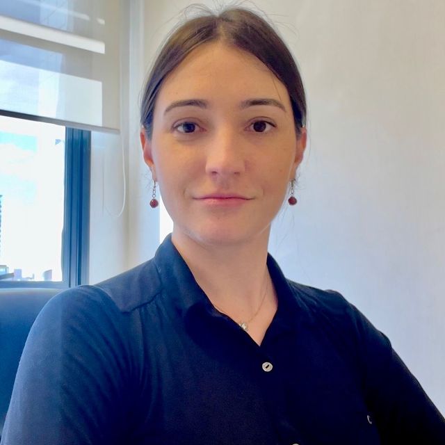 Mariana Pires Ferreira, Psiquiatra São José dos Campos