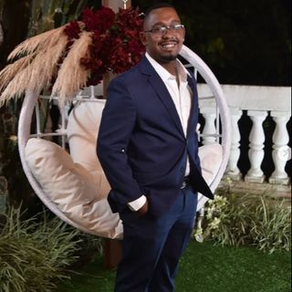 Ampliar imagem: Rian Neves  Fidelis, Fisioterapeuta Niterói