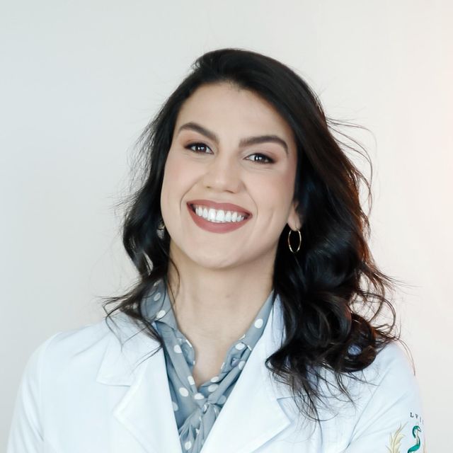 Paula Oliveira Amarante, Ginecologista Formiga