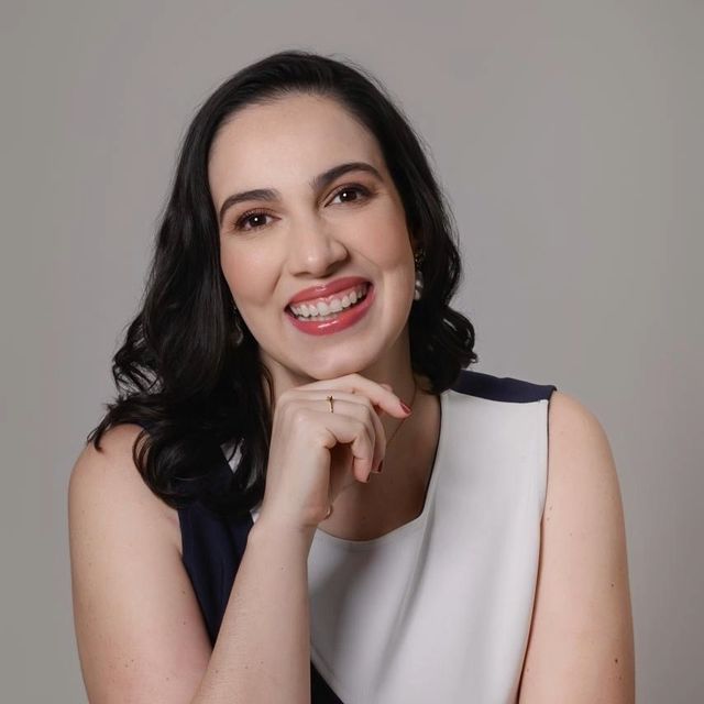 Lidiane Moreira Lima Rebouças , Reumatologista Chapecó