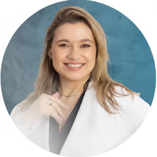 Viviane Vargas Dos Santos, Oncologista São José dos Campos