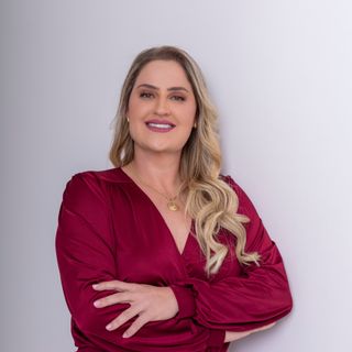 Brígida  Ribeiro, Médico clínico geral Goiânia