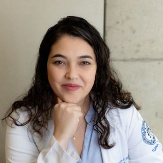 Ampliar imagem: Emelyn Barril, Médico de família São Paulo