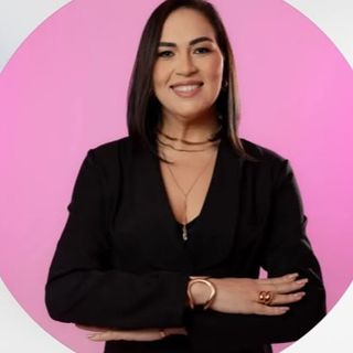 Fabricia Souza, Reumatologista Fortaleza