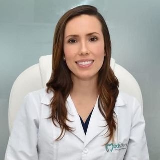 Acercar imagen: Luisa K Riveros, Médico general Aguazul